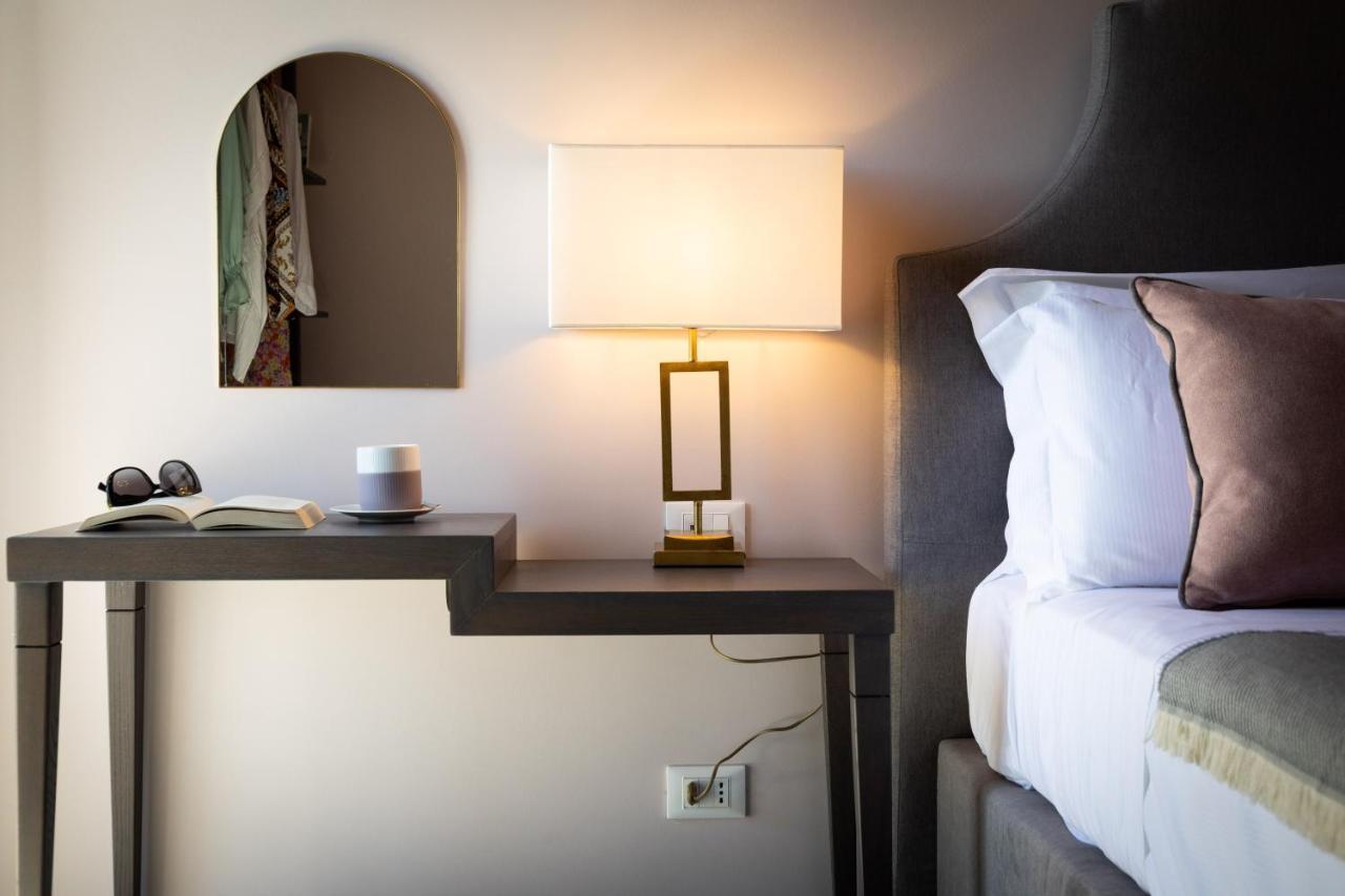 Villa Masetta - Luxury Suites Palermo Buitenkant foto