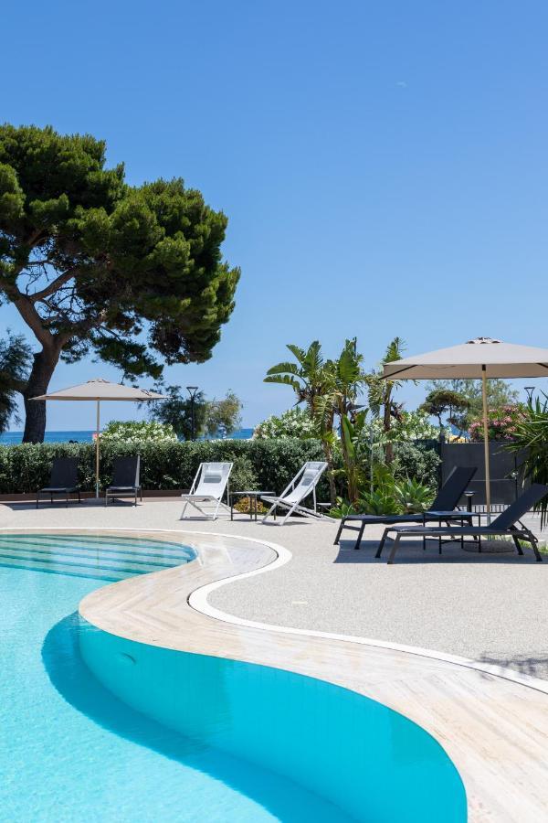 Villa Masetta - Luxury Suites Palermo Buitenkant foto